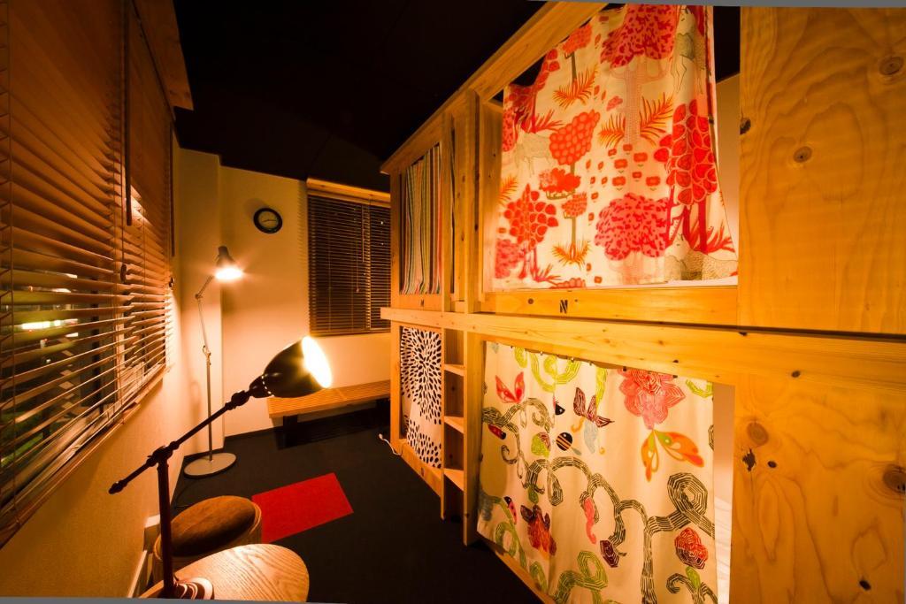 Hakata Gofukumachi Hostel Takataniya Fukuoka  Phòng bức ảnh