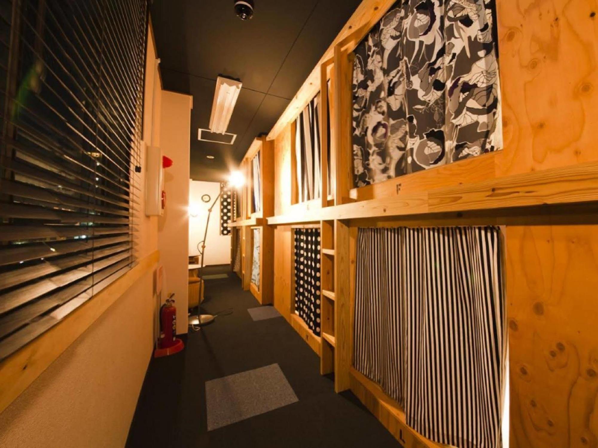 Hakata Gofukumachi Hostel Takataniya Fukuoka  Ngoại thất bức ảnh